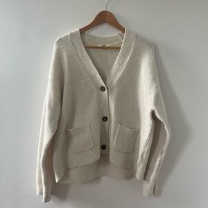 Uniqlo Size L Cream Women's Cardigan